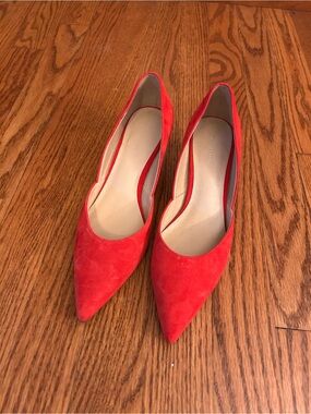 Ann Taylor Women's Red Pointed-Toe Suede Kitten Heel